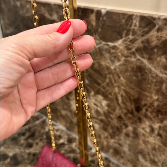 Authentic Louis Vuitton Empriente Saint Germain Pochette in Burgundy - Picture 4 of 16